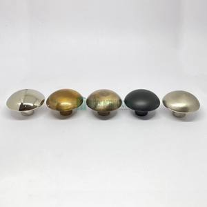 Bouton d'armoire classique rond en laiton, poignée d'armoire, matériel fait à la main, vente en gros, boutons en vrac - Product Image 3