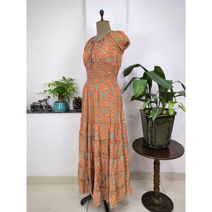 Vestido Elegante Bohemio con Estampado Floral para Mujer, Largo, Estilo Veraniego, para la Playa o el Campo, Talla Única XL, Diseño de Moda para Días de Ocio - Product Image 3