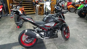 Nuevo Z500 SE ABS - 451cc Muscle, ABS Safety New Street Motorcycle listo para exportar - Product Image 3
