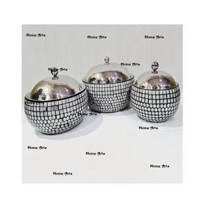 Lot de 3 casseroles différentes en bois et nacre avec couvercle en acier martelé - Product Image 1