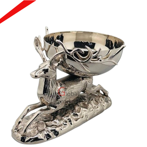 Tazón de cabeza de ciervo de diseño personalizado de aluminio de lujo - Product Image 2