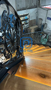 Escalier en colimaçon en marbre à double courbure personnalisé de luxe, design moderne, fabricant professionnel au Vietnam - Product Image 2