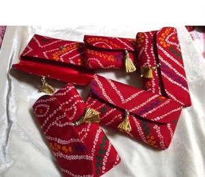 แบบดั้งเดิม bandhej พิมพ์ซองจดหมาย, กระเป๋าถือ, ถุงเงินสด, ของชำร่วยคืน, ของขวัญ haldi mehendi Sangeet, กรณี, คลัทช์, กระเป๋า, - Product Image 1