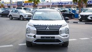 New Mitsu bishi Outlander High Line Diesel Automatic transmission Four Wheel Drive 7 Seater SUV - Product Image 2