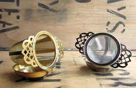 Colador de té de metal tejido a mano con acabado dorado, colador de té suelto para uso en la cocina casera al por mayor de fábrica - Product Image 5