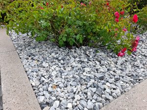 หินกรวดหินอ่อนสีเทาเกรดพรีเมี่ยมวัสดุหินธรรมชาติสำหรับสวนดีไซน์อ่างอาบน้ำกลางแจ้งและโครงการตกแต่ง - Product Image 5