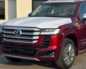 Toyota Land Cruiser 3.5T VXR Híbrido 7 Plazas AT FULL OPTION En Excelente Estado, Impecable y Sin Historial de Accidentes - Product Image 1