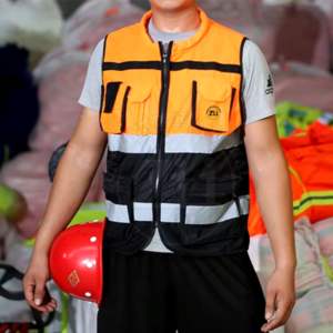 Malla industrial de poliéster de alta visibilidad ANSI Clase 2 Chaleco impermeable para trabajadores de la construcción Ropa DE TRABAJO Chaqueta de alta visibilidad Invierno - Product Image 4