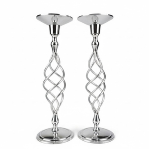 เชิงเทียนโลหะสีเงินทรงบิดเกลียว ดีไซน์หรูหราสไตล์โบฮีเมียน ทำจากอะลูมิเนียม สำหรับตกแต่งโต๊ะงานแต่งงานที่ทันสมัย - Product Image 1