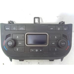 ระบบควบคุมสภาพอากาศอัลฟา โรเมโอ มิโต ซีรีส์(955_) 156088743 (08>) - Product Image 1