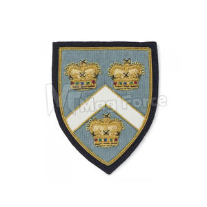 Écusson brodé à coudre OEM, fait main, fil de bullion doré, broderie, badge pour blazer, uniforme - Product Image 5