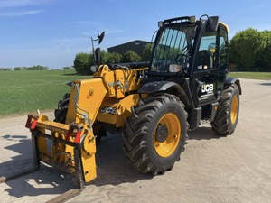 Carretilla elevadora telescópica JCB 535-95 de alta calidad a la venta - Product Image 4