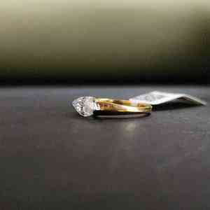 Adorable bague de fiançailles unisexe pour femme, coupe marquise, 2,25 carats, moissanite certifiée IGI, plaqué or 14 carats, sertissage pavé, tendance - Product Image 3