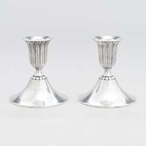 Bougeoir en aluminium de qualité supérieure fabriqué à la main par un designer détaillant artistique décoration intérieure de luxe pour les occasions de Pâques - Product Image 4