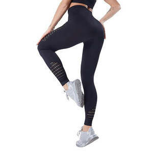 Leggings de yoga taille haute pleine longueur avec design ajouré, respirants, sans coutures, pour femmes, pantalon de sport noir uni - Product Image 4