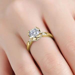 แหวนหมั้นทรงกลมแบบ RITZIN ประดับเพชรแบบซ่อนในวงแหวน สำหรับผู้หญิง สีโรสโกลด์และสีเงิน พร้อมเพชรเลี้ยงในห้องปฏิบัติการ - Product Image 3