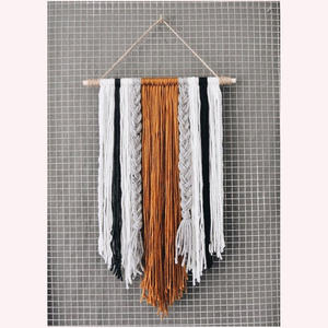 Decoración de pared colgante de hilo de doble color Arte de fibra estética elegante para estilo interior moderno, bohemio o rústico - Product Image 2