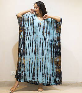 Style bohème rayonne cravate teinture robe pour femmes col en V longue cravate teinture caftan été et plage porter corps complet couvrir caftan robe - Product Image 1
