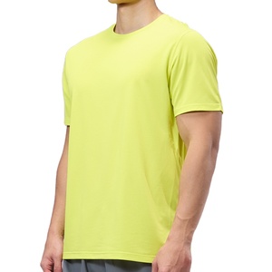 เสื้อยืดพิมพ์ลายโลโก้ตามสั่ง ผ้าโพลีเอสเตอร์ 100% น้ำหนักเบา สีสันหลากหลายสำหรับฤดูร้อน ขายส่งเสื้อผู้ชาย ผลิตโดย BS 2026 - Product Image 2