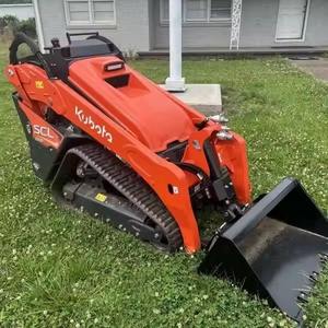 Mini-chargeuse compacte Kubota SCL 1000 d'occasion en bon état, origine DK, 456 kg, avec pompe hydraulique, moteur et roulement MOOG, capacité de charge nominale de 200 tonnes - Product Image 4