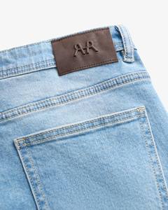 กางเกงยีนส์ทรงตรงผู้ชายสไตล์ลำลองสำหรับฤดูใบไม้ร่วง ดีไซน์ 3 มิติ ผ้าฝ้ายซักนุ่ม ระบายอากาศได้ดี เอวกลาง ผลิตโดย Routine Vietnam - Product Image 5