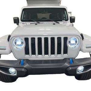 SUV Híbrido Enchufable 2024 Usado en Excelentes Condiciones, Modelo Todoterreno de 4 Puertas con Características Modernas - Product Image 1