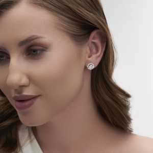 Exquises boucles d'oreilles créoles linéaires simples de 3,66 carats pour femmes, diamants ronds cultivés en laboratoire en or blanc 14 carats, bijoux faits à la main - Product Image 3
