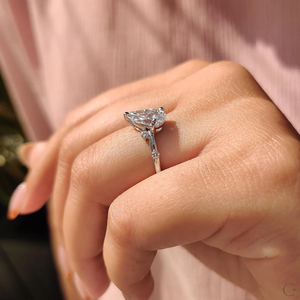 Bague en diamant de laboratoire de 1 à 2 carats, faite à la main, qualité de coupe exceptionnelle, plaqué or rose 14 carats, certifiée IGI, origine éthique, pour les occasions fines - Product Image 3