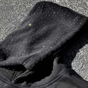 Sudaderas con capucha de moda para hombre de estilo callejero personalizadas en blanco liso a granel invierno hombres diamantes de imitación angustia sol desvanecimiento sudaderas con capucha - Product Image 5