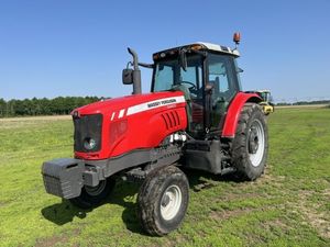 Meilleur tracteur d'occasion Massey Ferguson MF 385 |   4x4 Drive |   70 CV 100 CV |   Livraison mondiale - Product Image 5