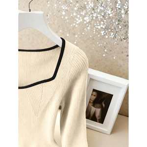 Suéter de punto con cuello corazón para mujer, talla pequeña, con ribete en contraste y volantes - Product Image 6