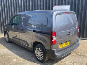 CITROEN BERLINGO LHD/RHD 2019 USADO - Product Image 3