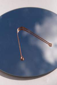 Limpiador de Lengua de Cobre Holístico para una Limpieza Bucal Natural que Favorece el Aliento Fresco y el Equilibrio Oral - Product Image 2