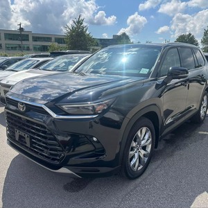 Toyota Highlander Hybrid Limited 2024 Usada en Buen Estado en Venta - Product Image 1