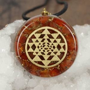 Collier pendentif énergétique en cristal cornaline Orgonite, meilleure qualité, vente en gros, pendentifs Orgone pour guérison reiki - Product Image 4