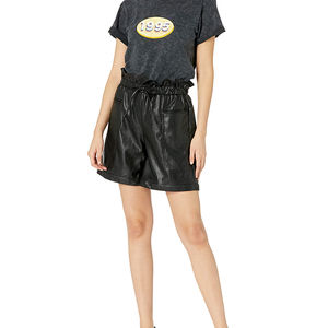 Pantalones cortos de cuero PU de color sólido OEM personalizados para hombre, pantalones cortos de cuero de fitness ajustados para hombre, ropa informal de estilo veraniego al por mayor - Product Image 5