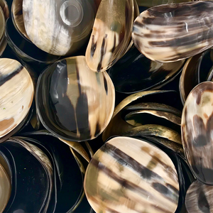 Greatest Quality Medium Size Buffalo Horn Bowl <b>Home</b> Dining <b>Table</b> Horn Food Bowl Latest Design Round Mixing Bowl - Product Image 6