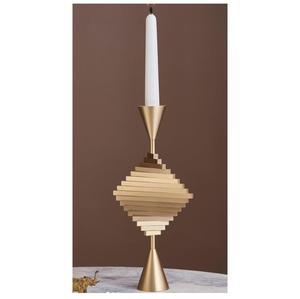 Candelabro Piramidal Moderno de Latón Macizo, Portavelas Geométrico para Decoración del Hogar, Centro de Mesa de Metal Único - Product Image 1