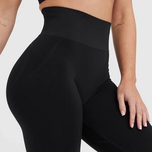 Leggings de yoga en coton 100% de qualité supérieure, respirants, leggings de fitness pour femmes, équipement de fitness d'été - Fabriqué au Pakistan - Product Image 5