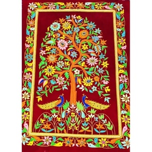 Tapis traditionnel élégant en zari avec broderie florale, parfait pour les mariages, les festivals et les événements spéciaux - Product Image 3