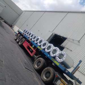 Bobine en acier laminée à chaud durable de haute résistance de la révolution verte de Dana Steel pour la norme ASTM d'applications de plat de bateau - Product Image 1