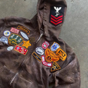 เสื้อฮู้ดดี้วินเทจปักลายแบบกำหนดเอง 500gsm สำหรับผู้ชาย ล้างสีแบบแอซิด หนักแน่น ตกแต่งด้วยแพทช์ 3 มิติ ผ้าฝ้ายฟลีซเนื้อนุ่ม 100% ทรงปกติ - Product Image 6