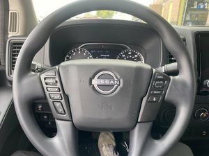 Camioneta N Frontier S RWD 2023 Usada en Excelentes Condiciones y a un Precio Accesible - Product Image 2