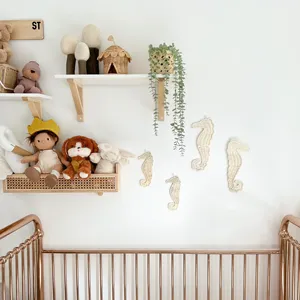 Meilleure vente en osier grand hippocampe rotin décoration murale chambre et salon fait à la main OEM personnalisé Vietman - Product Image 2