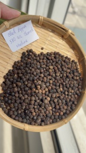 Poivre noir vietnamien FAQ, nettoyé, grains de 1mm-3mm, poivre brisé, coquille de poivre - Vilaconic Spices (Joice) - Product Image 2
