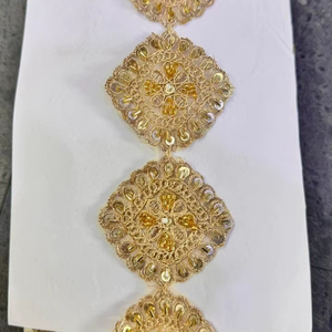 Encaje Floral con Cuentas Ecológico de Alta Calidad, Adorno de Perlas y Cristales Hecho a Mano para Vestidos de Novia, Ropa de Negocios - Product Image 1