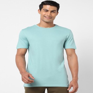 Camiseta de cuello redondo para hombre Camiseta de media manga 52% algodón y 45% tela de poliéster Camiseta personalizada para hombre Made in India - Product Image 1