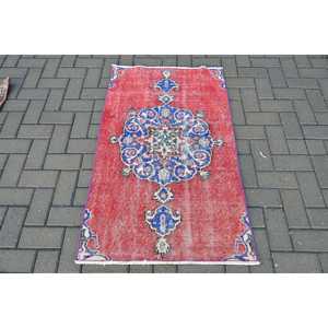 พรมตุรกี, พรมวินเทจขนาด 2.5x4.1 ฟุต, พรมขนสัตว์สีแดงไล่เฉด - Product Image 1