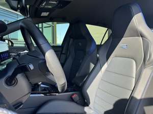 2023 V - Golf R 20th Anniversary Edition AWD Hatchback UTILISÉ EN BON ÉTAT - Product Image 3