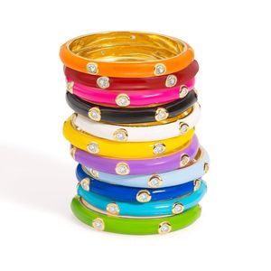 Nouvel ensemble de bracelets fantaisie en acrylique coloré, design élégant et de haute qualité avec breloque pique plaquée or, bijoux de mode pour femme pour mariage - Product Image 3